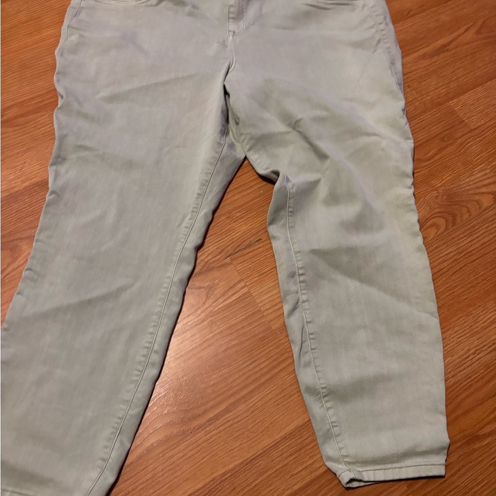 Torrid Women's Light Gray Straight Leg Jeans